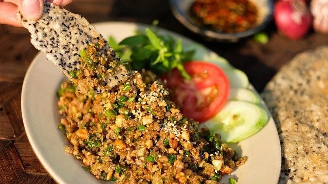 Bánh đa bao nhiêu calo khi ăn cùng món kèm khác nhau