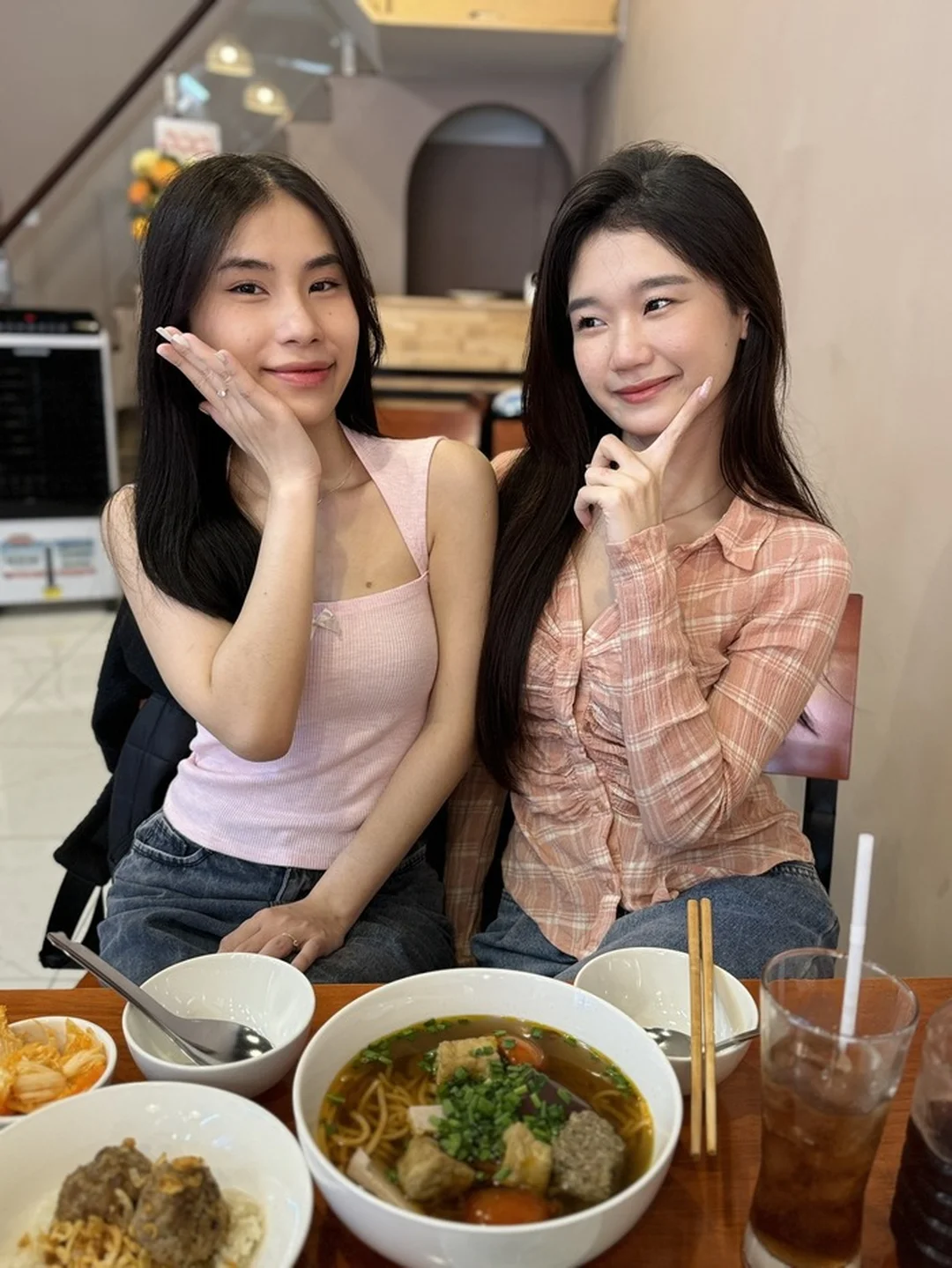 bánh đa cua cô bông - hình minh họa 1