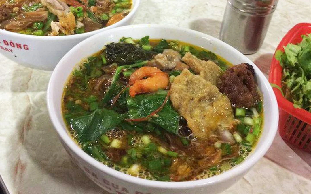 Bánh đa cua Lạch Tray với bánh đa đỏ và riêu cua bánh đa cua lạch tray với bánh đa đỏ và riêu cua