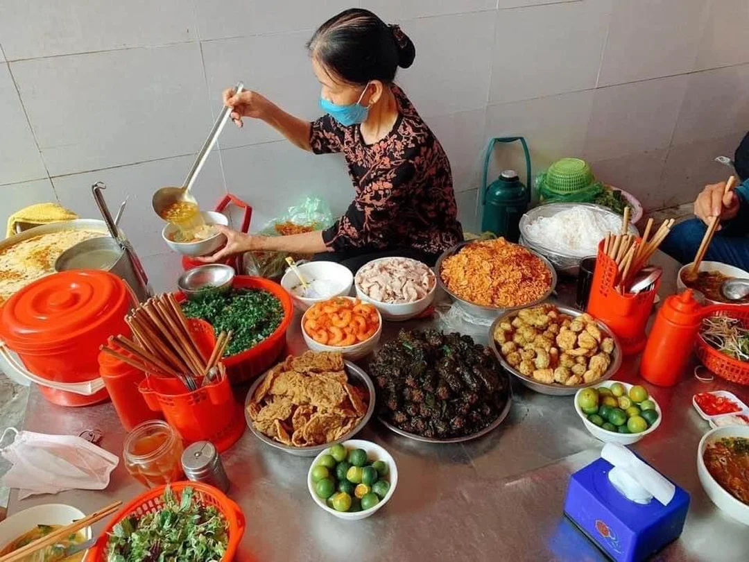 bánh đa cua làm từ gì với quầy bánh đa cua Hải Phòng