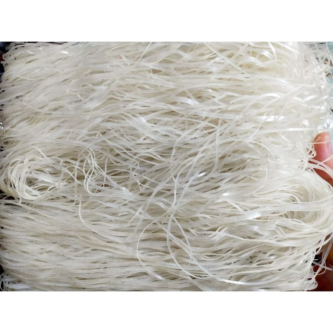 bánh đa sợi khô đóng gói dùng cho món canh và món xào