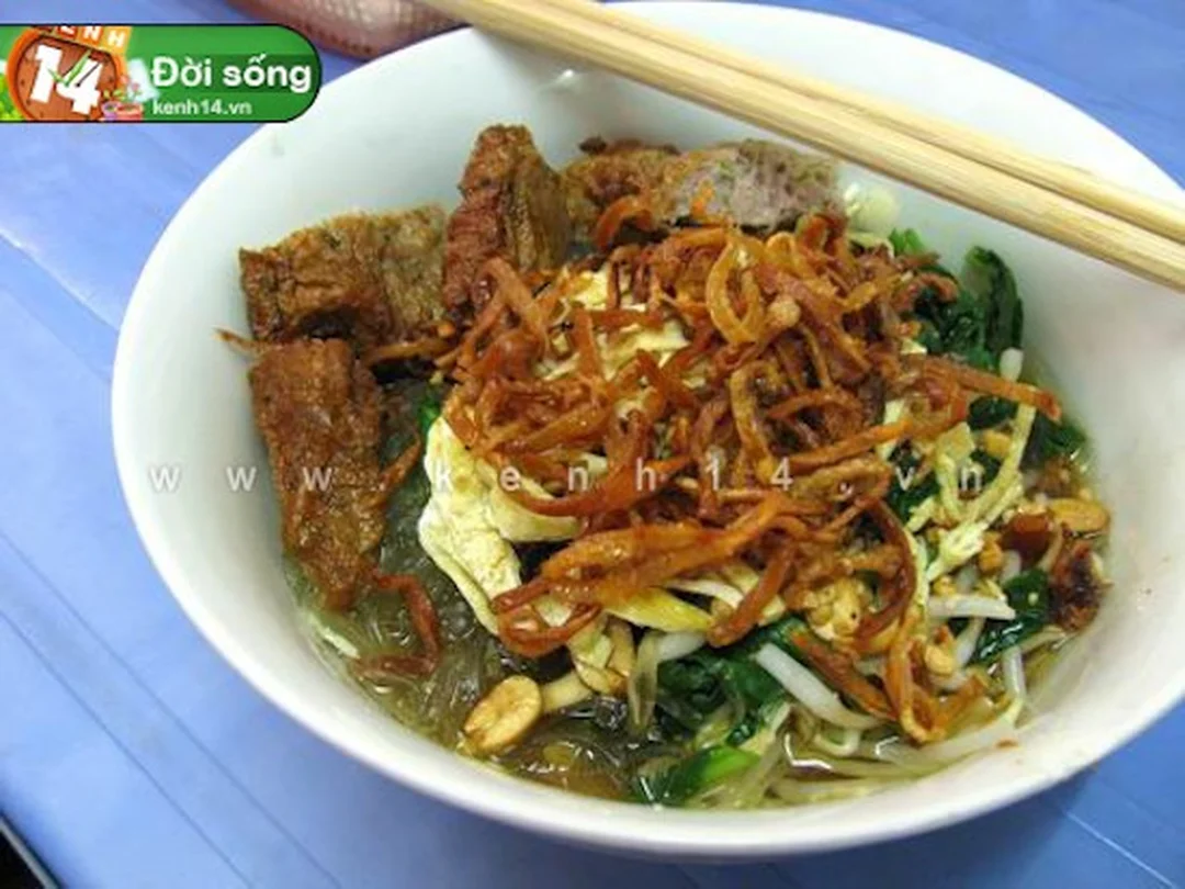 bánh đa trộn thái thịnh phù hợp ăn tại chỗ và mang về
