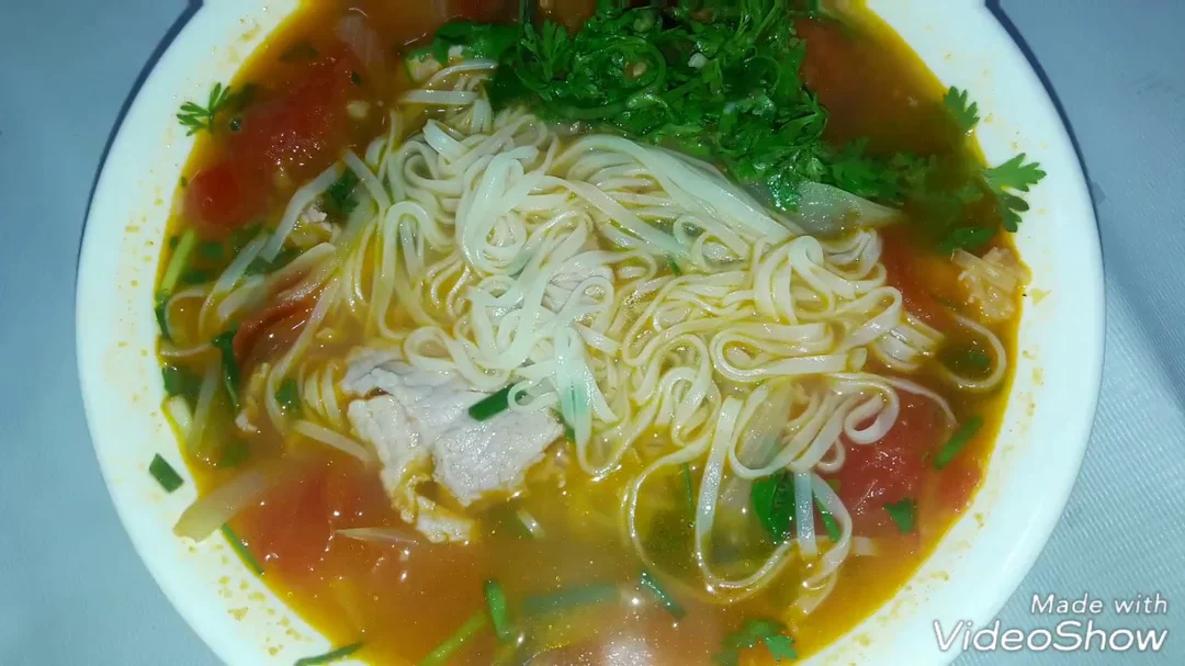 Cách nấu bánh đa khô cho bữa sáng