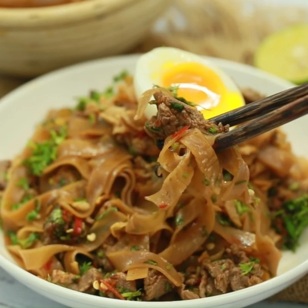 Thành phẩm cách nấu bánh đa trộn mắm me thành phẩm cách nấu bánh đa trộn mắm me với xoài xanh