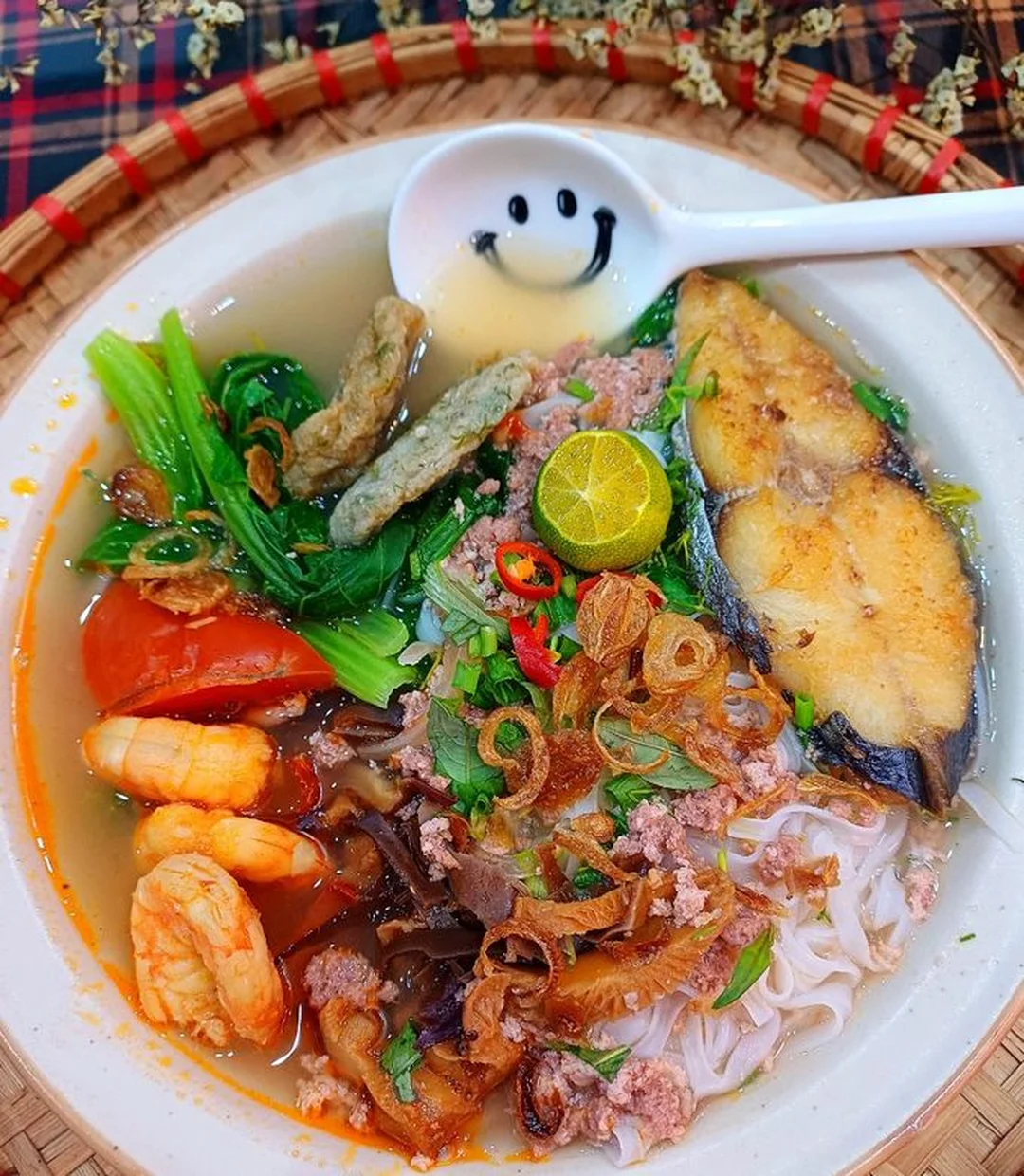 Tô bánh đa hải sản tự nấu tại nhà tô bánh đa hải sản tự nấu tại nhà